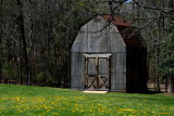 SMALL BARN IN BALTIMORE