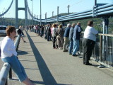 Spectators or possible terrorists ?