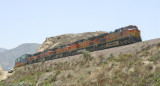 Cajon Helpers couple to stalled BNSF 4652 EB above Cajon-8501.jpg