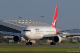 VH-OGV - QANTAS 767 - Brisbane 18 Feb 07