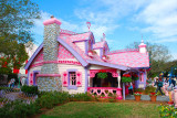 Minnies house