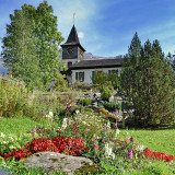 Church and flowers, Les Diablerets