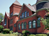 Building conversions: Grace Baptist Church/condo