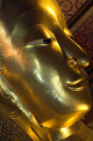 Wat Po, the reclining Buddha