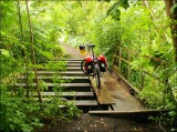 Vieux pont de chemin de fer sur la ligne 106 (Ronquires-Tourinnes)