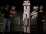 Pezzi and inki at the bus stop
