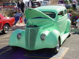 1937 Ford 2 door