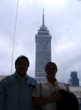 AL FONDO LA TORRE LATINO AMERICANA