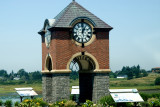 Iltons Clock Tower Yarmouth.jpg