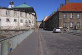 Alternativ inngang fra Tjhusgade, Christansborg Slot til venstre