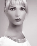 <b>Josee</b><br> <i>Make-up: Ingrid Kippuw </i>