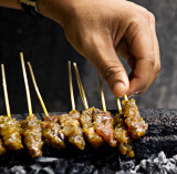 <B>Turning the Satay</B> <BR><FONT SIZE=2>Muar, Malaysia - September 2007</FONT>