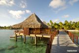 Overwater bungalow(4)