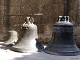 3 Bells, Havana