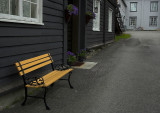 The yellow bench