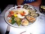 the best seafood platter, white pearl oyster, cherry clam, lobster, sweet pawn & jade snail, resonable price