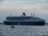 QM2 01002
