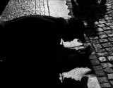 pbase B and W Praying June 19 2007 R1010285.jpg