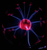 01564 - Plasma ball (or an UFO)