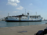Ferry Penyeberangan ke Kalimantan