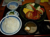 lunch.  Tonkatsu! mmmm....