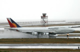 Reverse thrust as Philippine Airlines lands on runway 19 left!