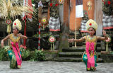 Bali Traditional Dancers
