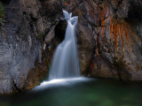 Cat Creek Falls up close ...