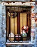 Venetian windowsill secrets