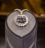 The Hope Diamond (3)