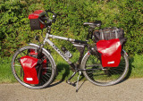203 Nick - Touring Belgium - Oxford Rainbow touring bike