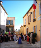 Waiting for the bride, the town hall, Gassin