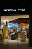 Ski shop, Mall of the Emirates (Snow Pro)