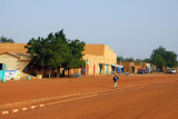 A wide dirt road in the city of Gao, Mali