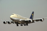 Saudi Arabian Airlines Boeing 747-400 (HZ-AIV) on short final