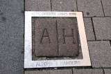 Grenzstein (border marker) between Altona and Hamburg, Schulterblatt