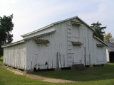 Bacons Castle corn crib.jpg