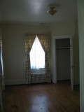 bedroom1.JPG