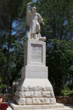 Elijah defeats the priests of Baal