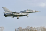 J-005 met live-raketten in de landing