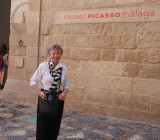 Sue in front of Pacasso musium in Valancia