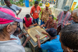 Dominos Spectators