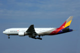 ASIANA AIRLINES BOEING 777 200 SYD RF 5K5A8735.jpg
