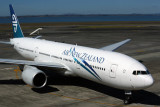 AIR NEW ZEALAND BOEING 777 200 AKL RF 5K5A0217.jpg