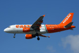EASYJET AIRBUS A319 LGW RF 5K5A9938.jpg
