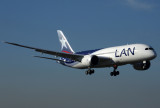 LAN BOEING 787 8 SCL RF 5K5A2109.jpg