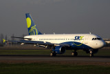 SKY AIRBUS A319 SCL RF 5K5A2431.jpg