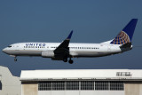 UNITED BOEING 737 800 NRT RF 5K5A1502.jpg