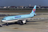 KOREAN AIR AIRBUS A300 600R BKK RF 359 16.jpg