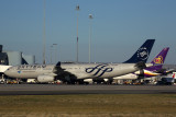 GARUDA INDONESIA AIRBUS A330 300 PER RF.jpg